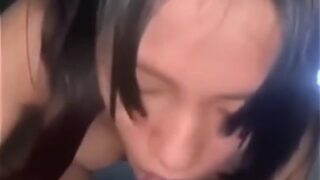 คลิปหลุดทางบ้าน สาวสักลายอมควยเหมือนไอติม หีชมพู โดนกระแทกหีครางลั่น